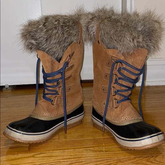 SOREL Joan of Arctic Snow Boot! - Picture 1 of 7